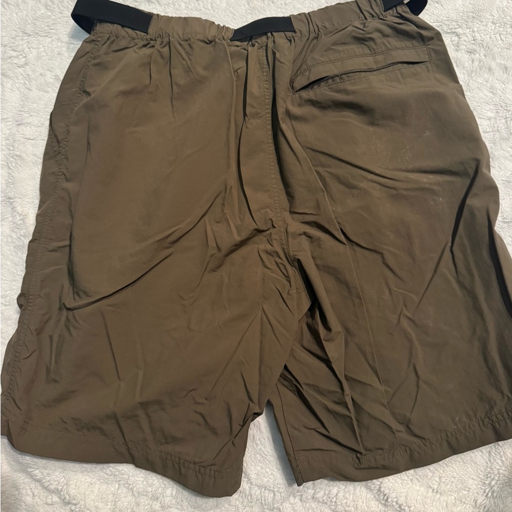 Gander Mountain Shorts Size M - Picture 5 of 5